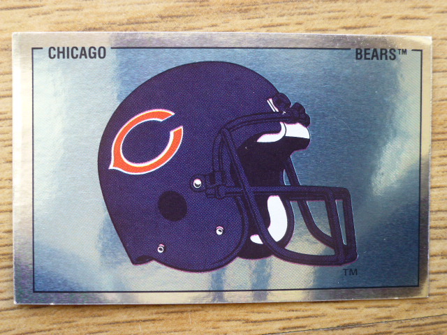 Panini American Football 89 Sticker – Chicago Bears Helmet (No.24)