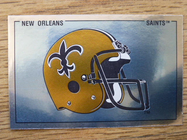 Panini American Football 89 Sticker – New Orleans Saints Helmet (No.107)