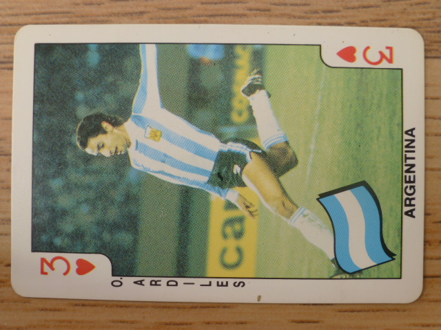 Dandy Gum Football Playing Card (1986) - Osvaldo Ardiles  3♥️
