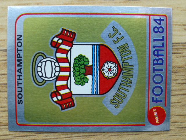 Panini Football 84 Badge - Southampton (No.230)