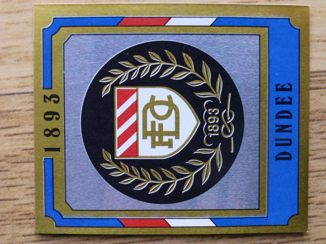 Panini Football 88 Badge - Dundee (No.490)