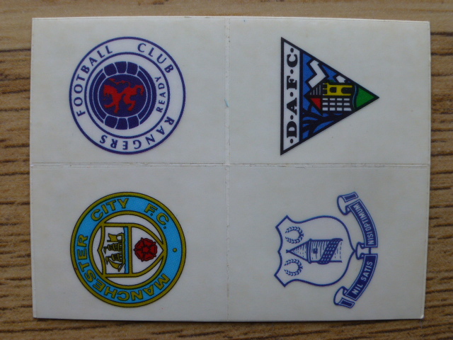 Panini Football 91 Badge - Stick And Lift D