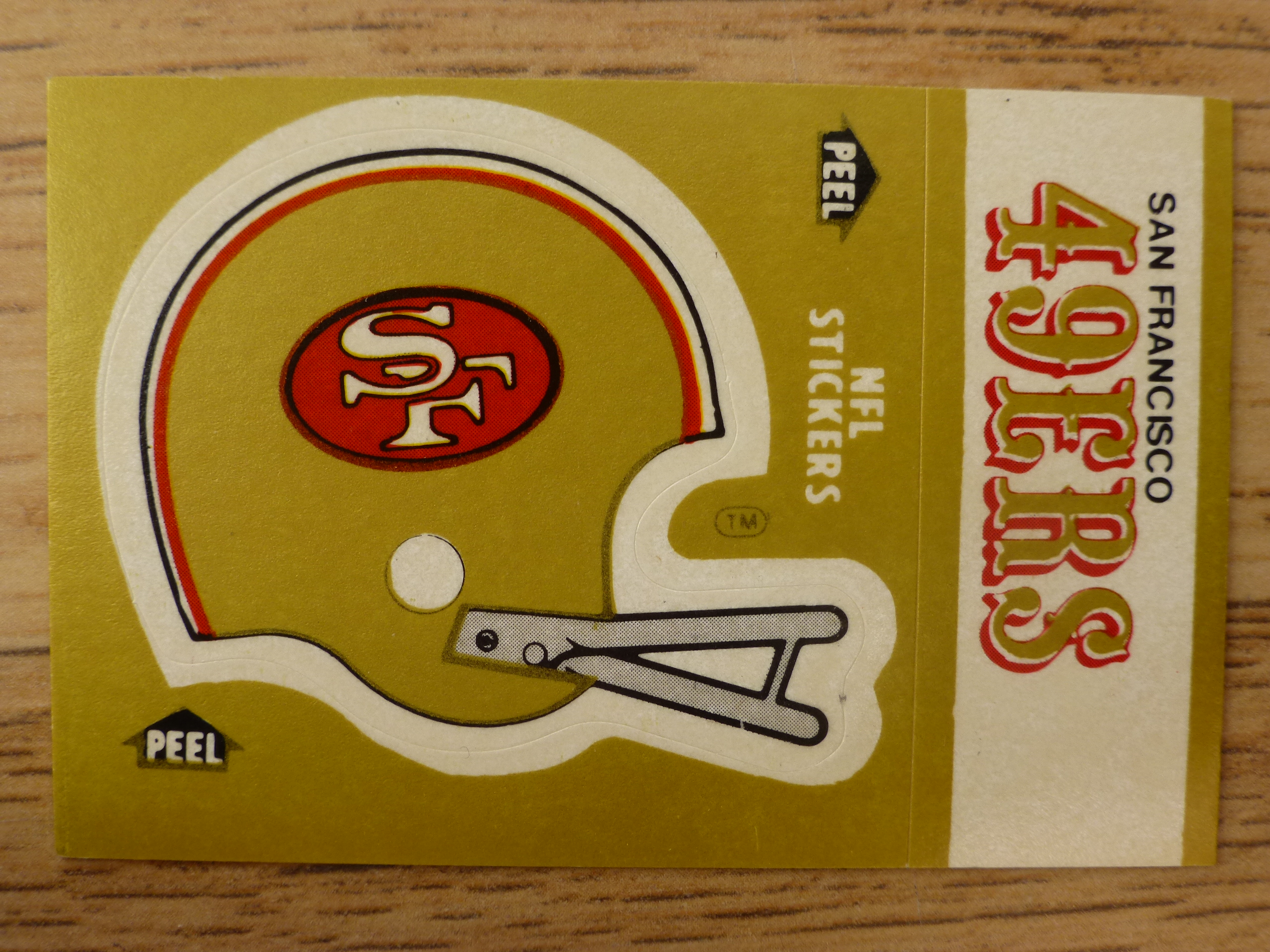 Fleer 83 American Football Collection - San Francisco 49ers Helmet