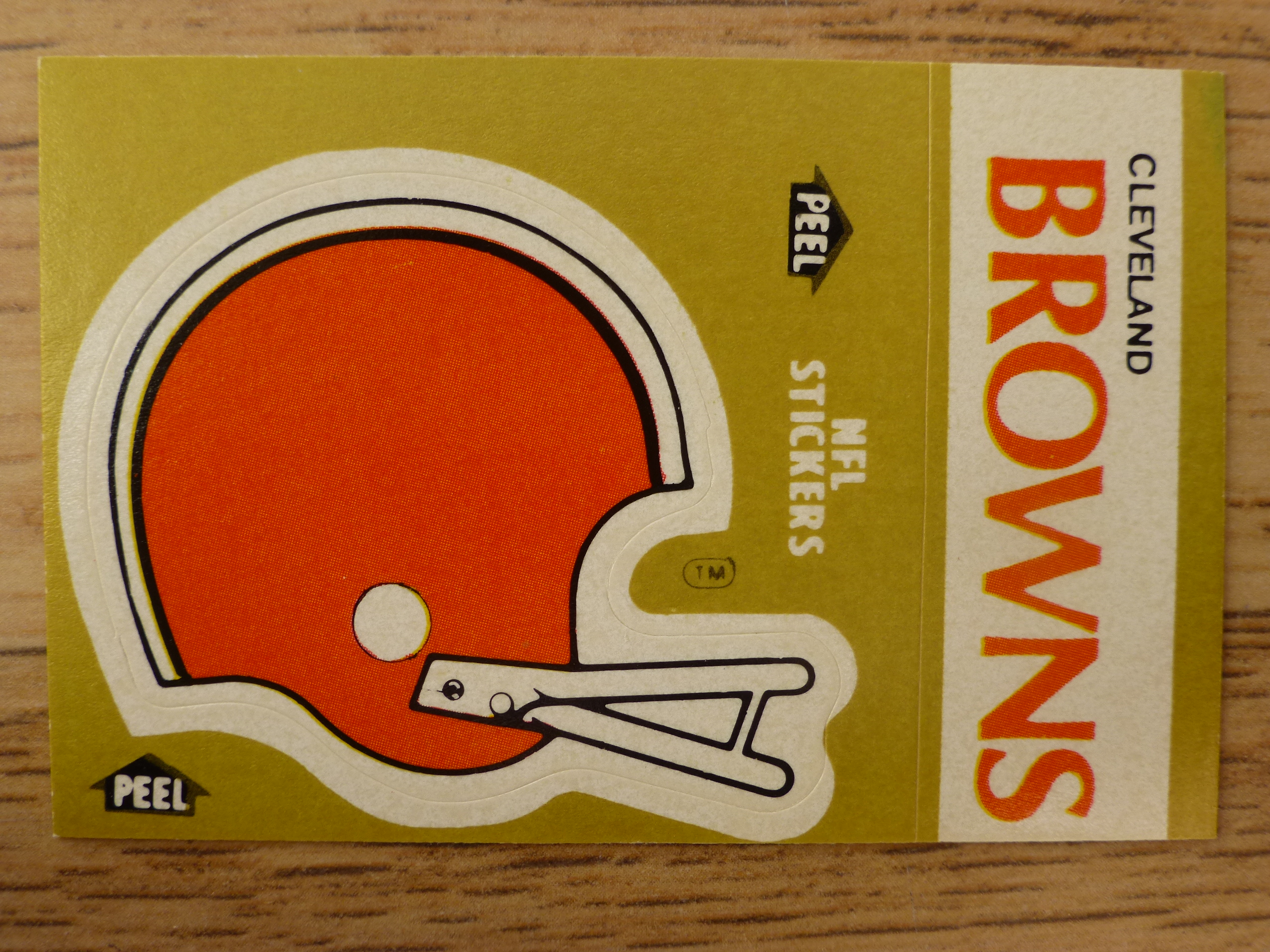 Fleer 83 American Football Collection - Cleveland Browns Helmet