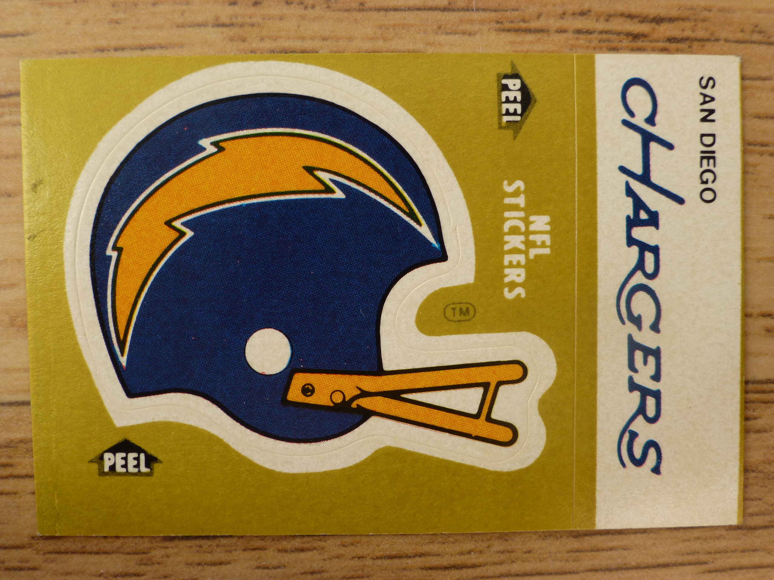 Fleer 83 American Football Collection - San Diego Chargers Helmet