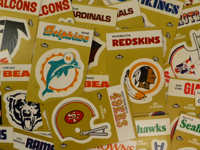 Fleer 83 American Football Stickers