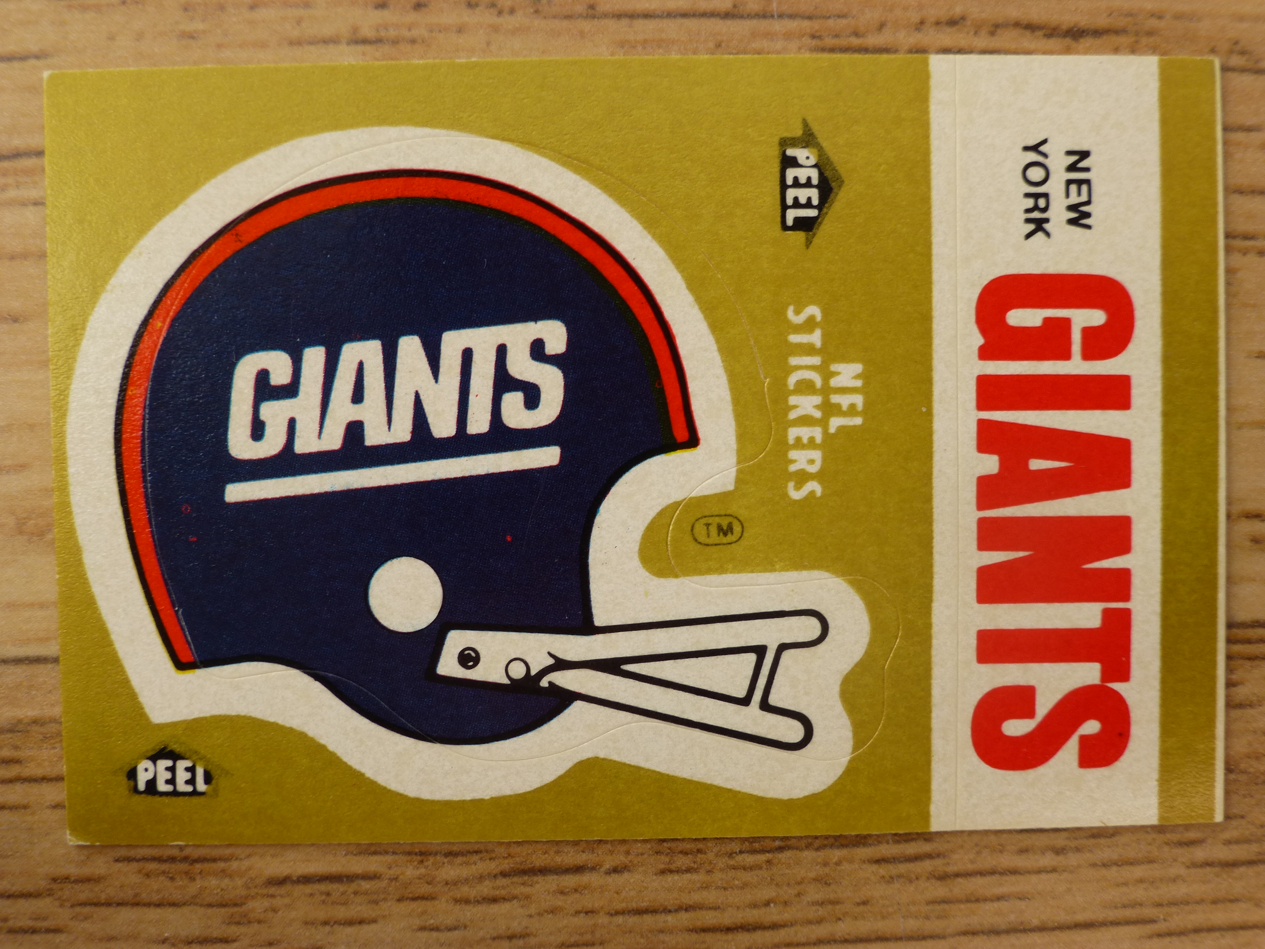 Fleer 83 American Football Collection - New York Giants Helmet