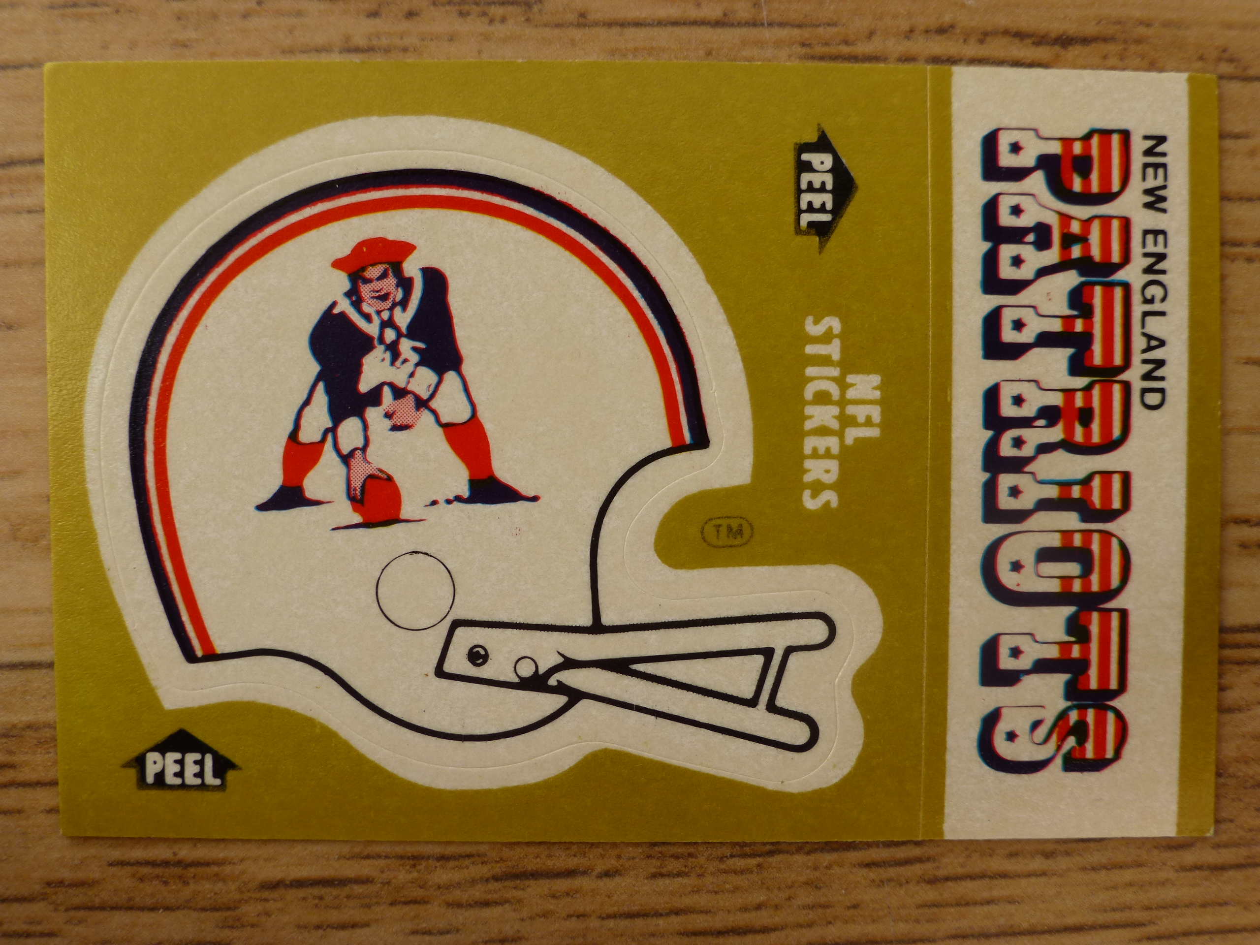 Fleer 83 American Football Collection - New England Patriots Helmet